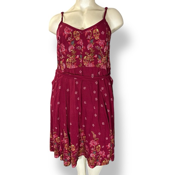 TORRID Maroon Red Sugar Skull Floral Print Belted Tank Midi Dress 3 3X - Picture 4 of 12